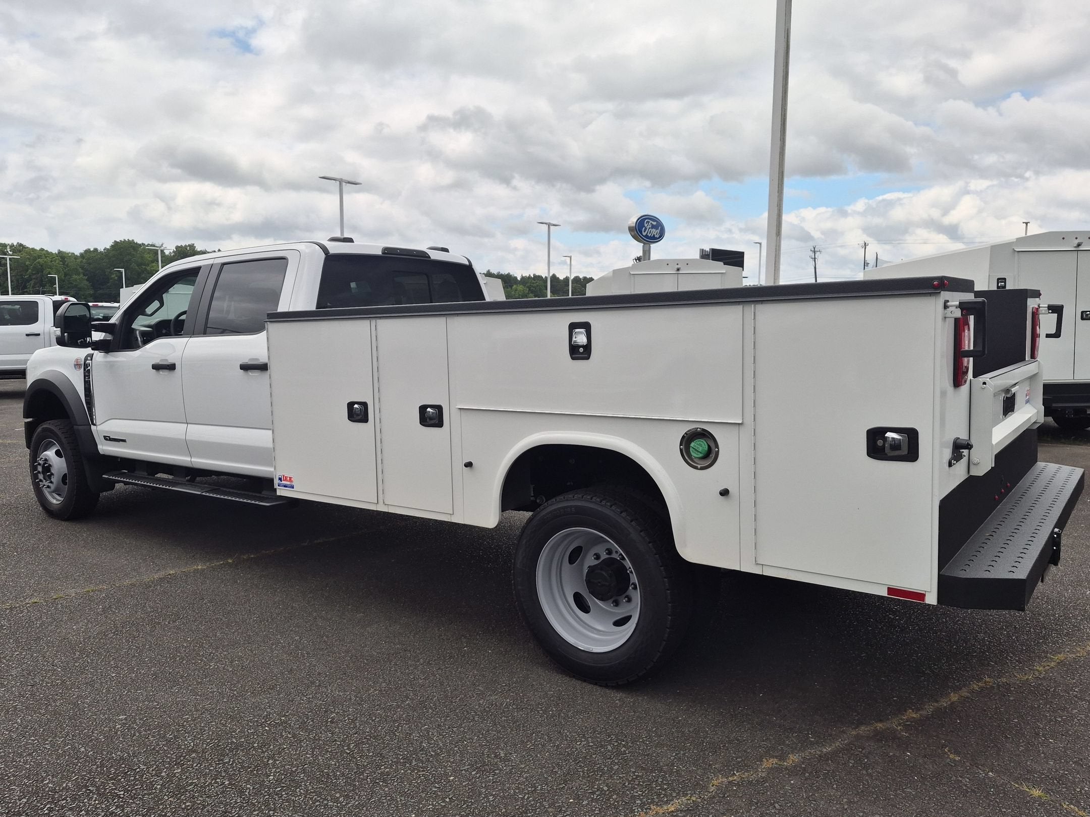 2026 Ford Super Duty F-450 DRW XL