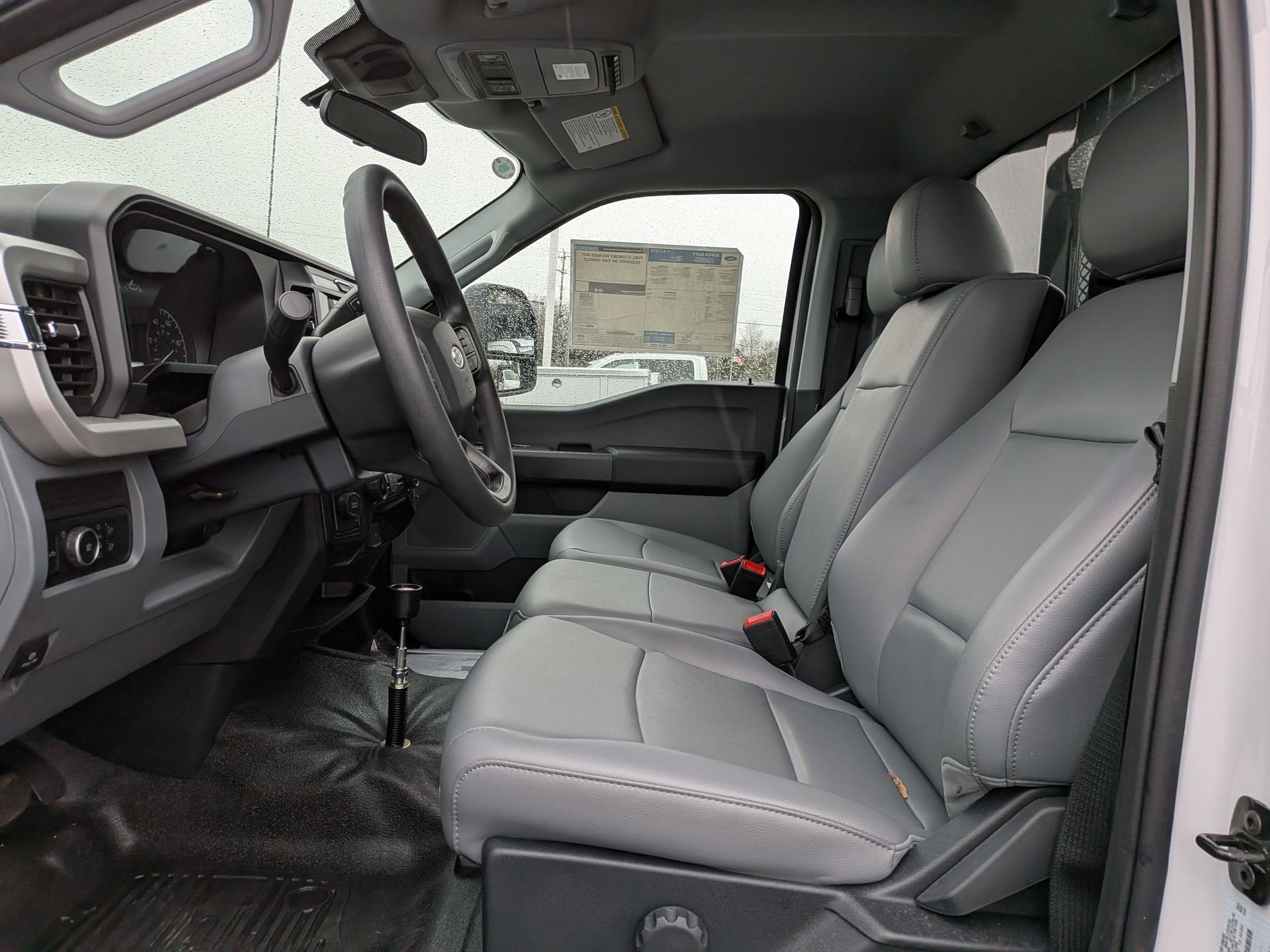 2025 Ford Super Duty F-550 DRW XL