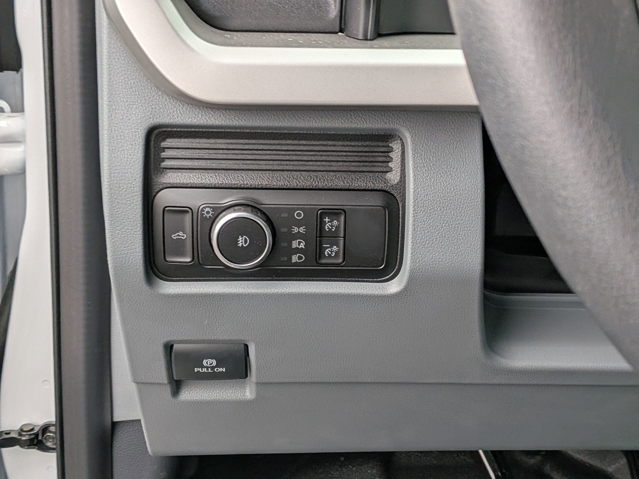 2025 Ford Super Duty F-550 DRW XL