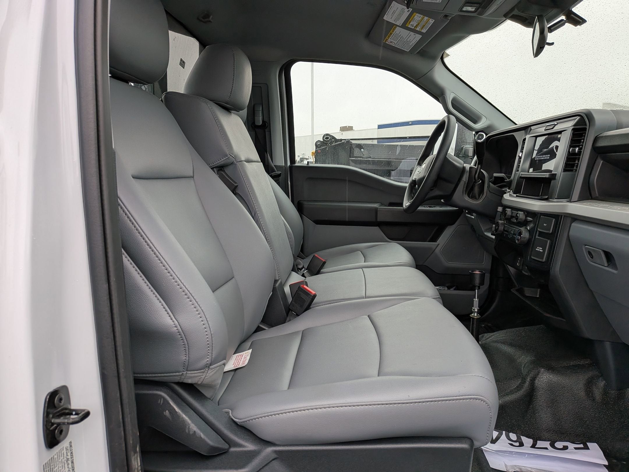 2025 Ford Super Duty F-550 DRW XL