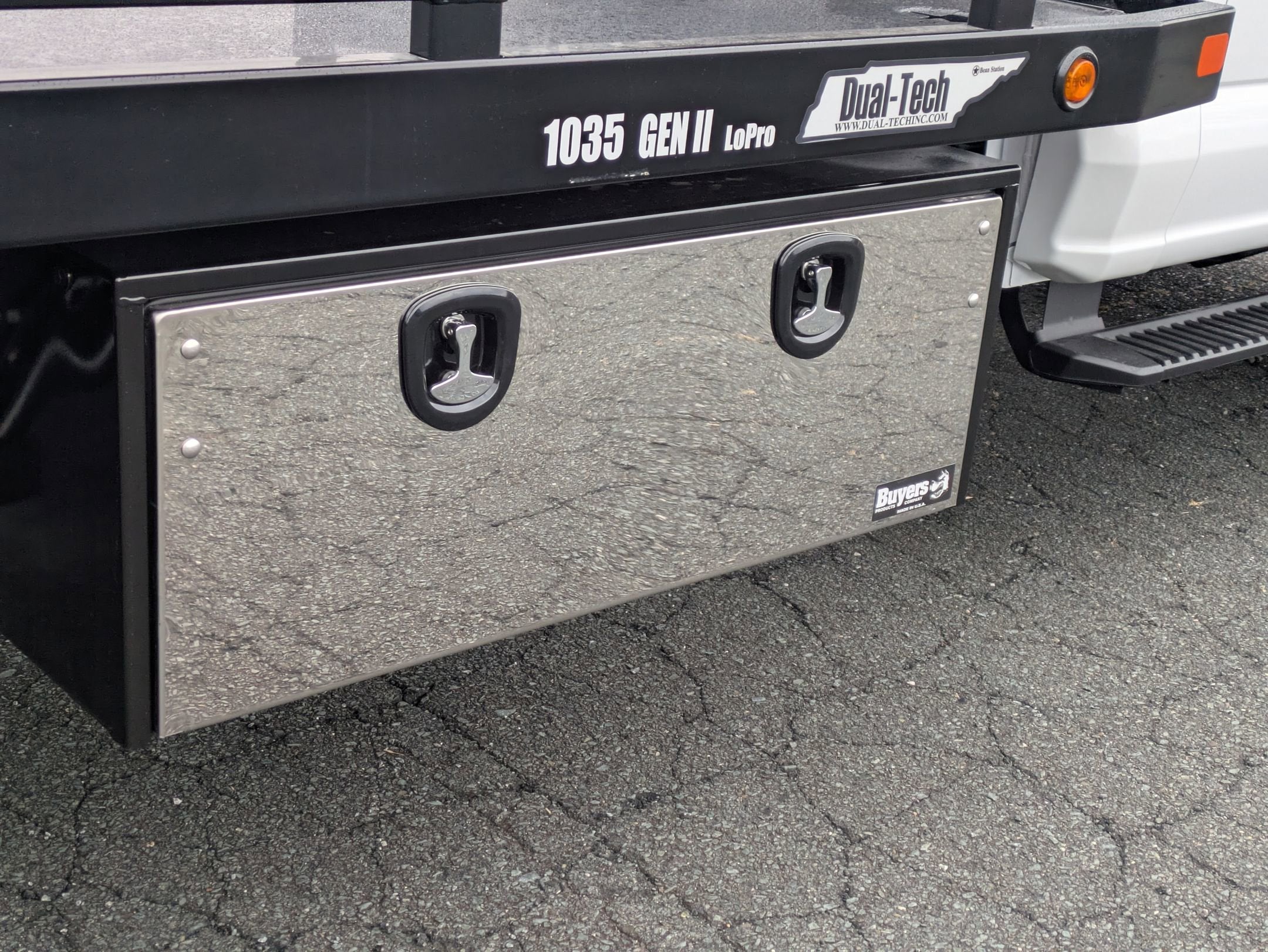 2025 Ford Super Duty F-600 DRW XL