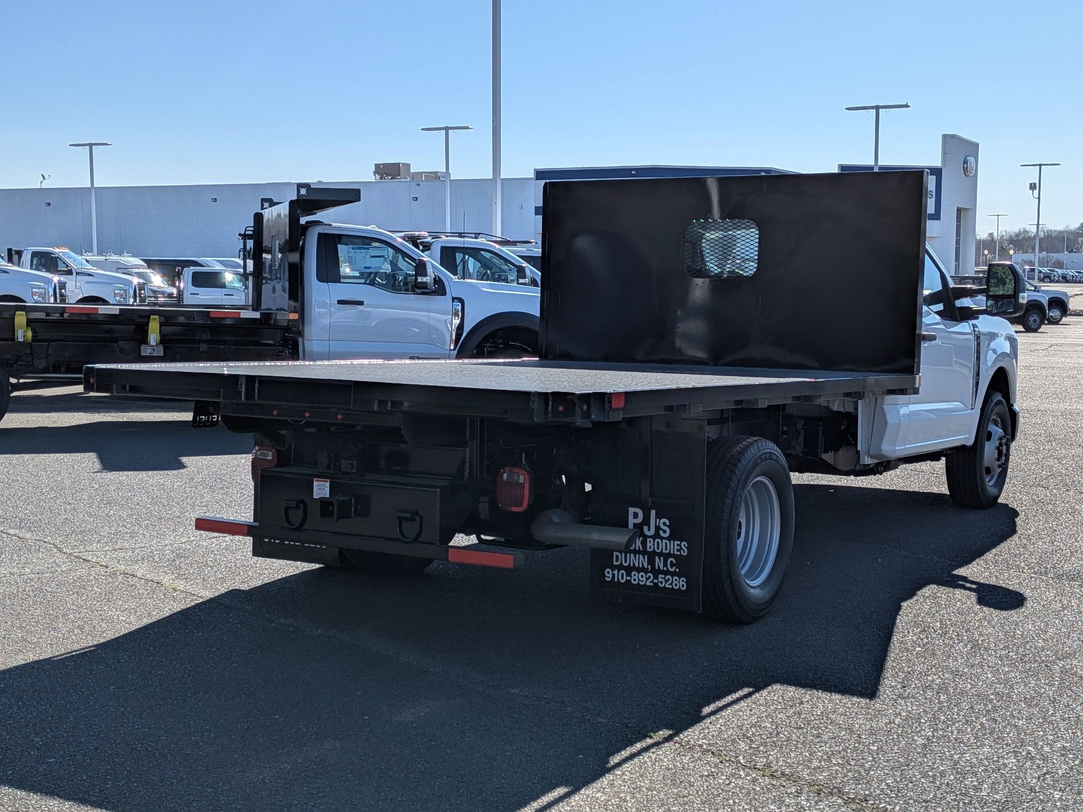 2026 Ford Super Duty F-350 DRW XL