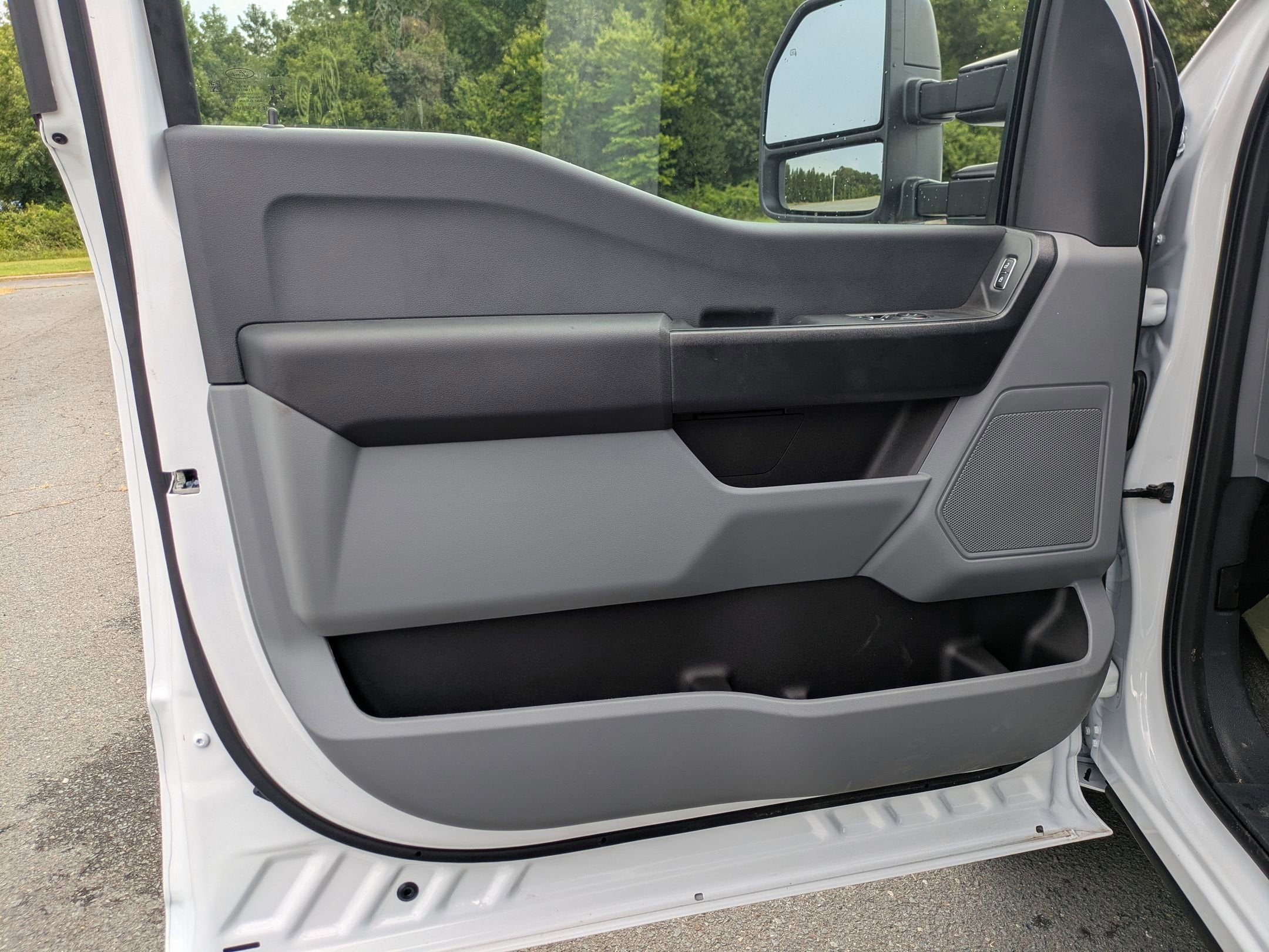 2025 Ford Super Duty F-350 DRW XL