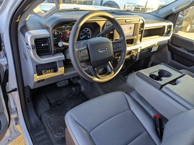 2026 Ford Super Duty F-350 DRW XL