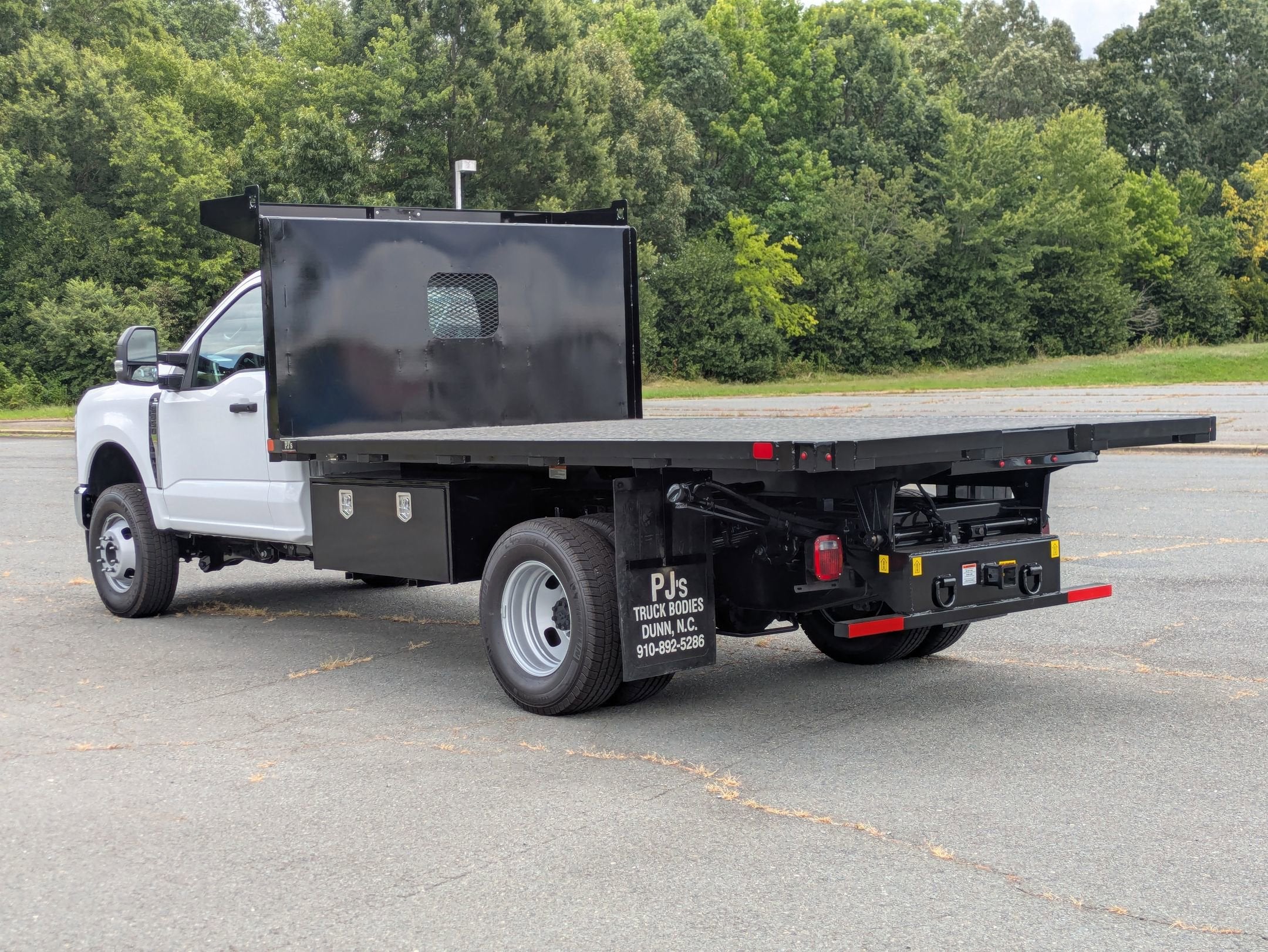 2025 Ford Super Duty F-350 DRW XL