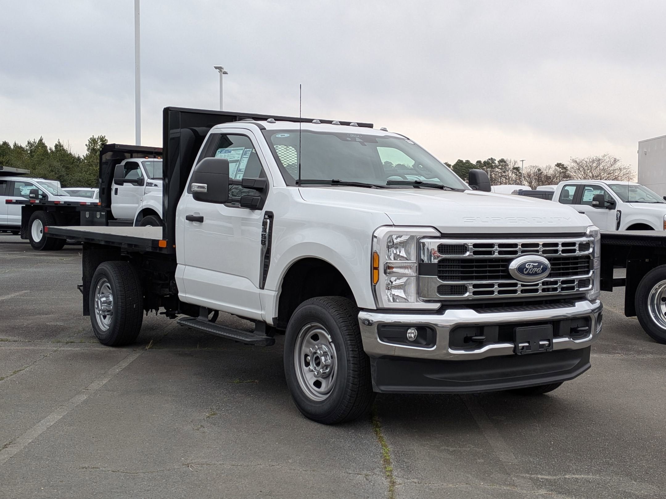 2026 Ford Super Duty F-450 DRW XL