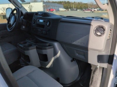 2026 Ford E-Series Cutaway Base