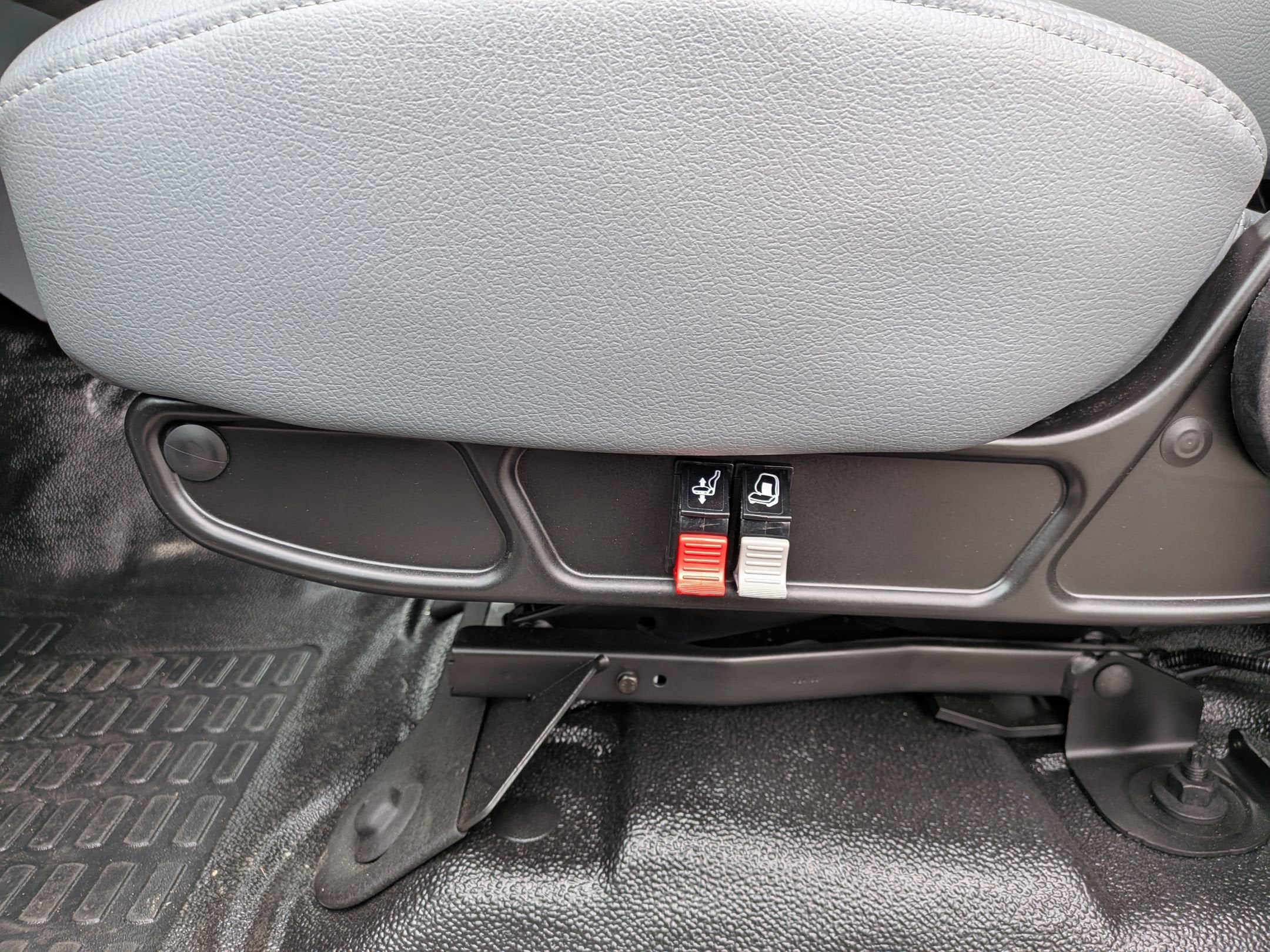 2026 Ford F-750SD Base