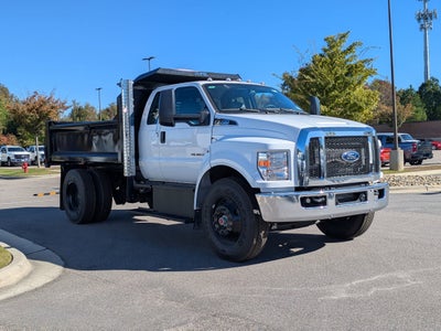 2026 Ford F-750SD Base