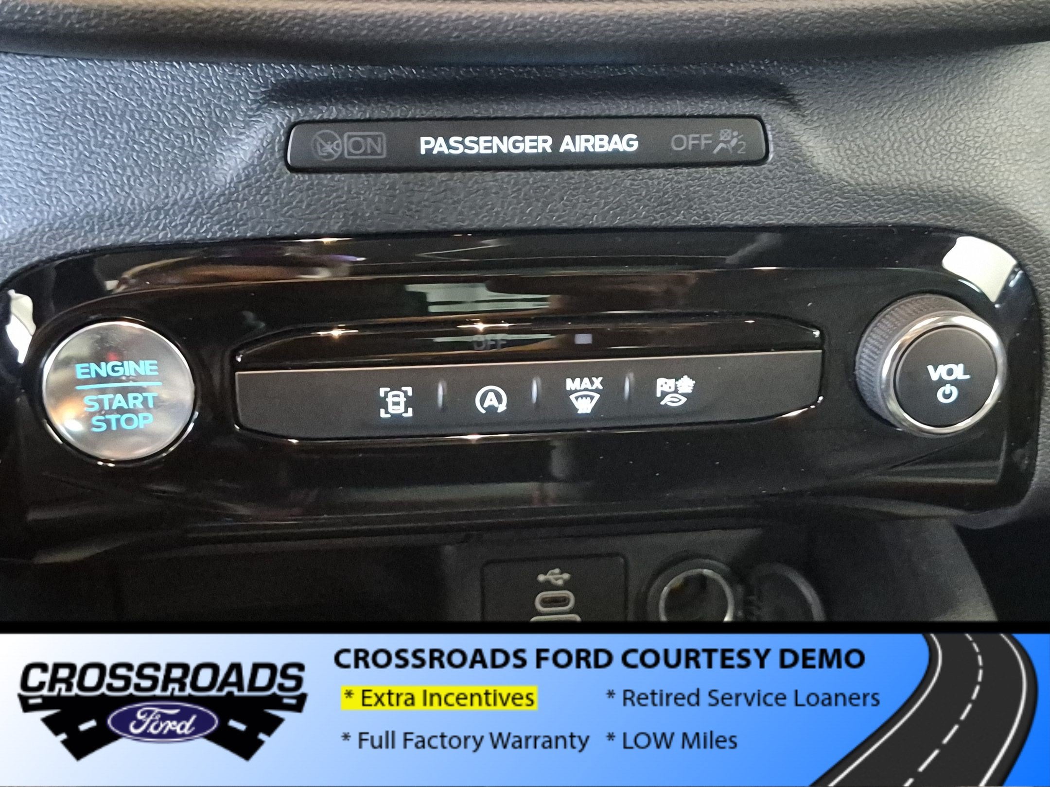 2025 Ford Escape ST-Line - Crossroads Courtesy Demo