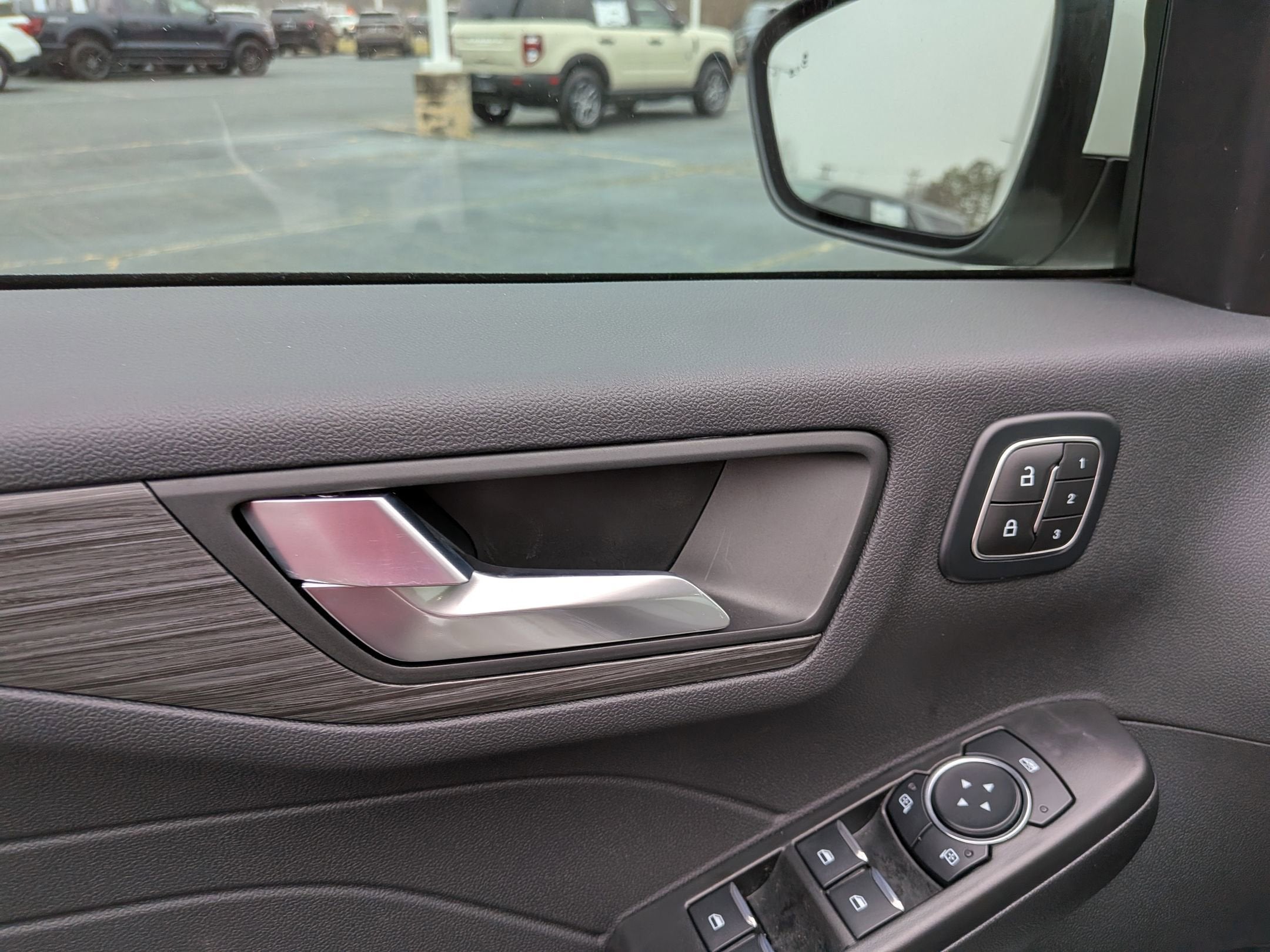 2026 Ford Escape Platinum