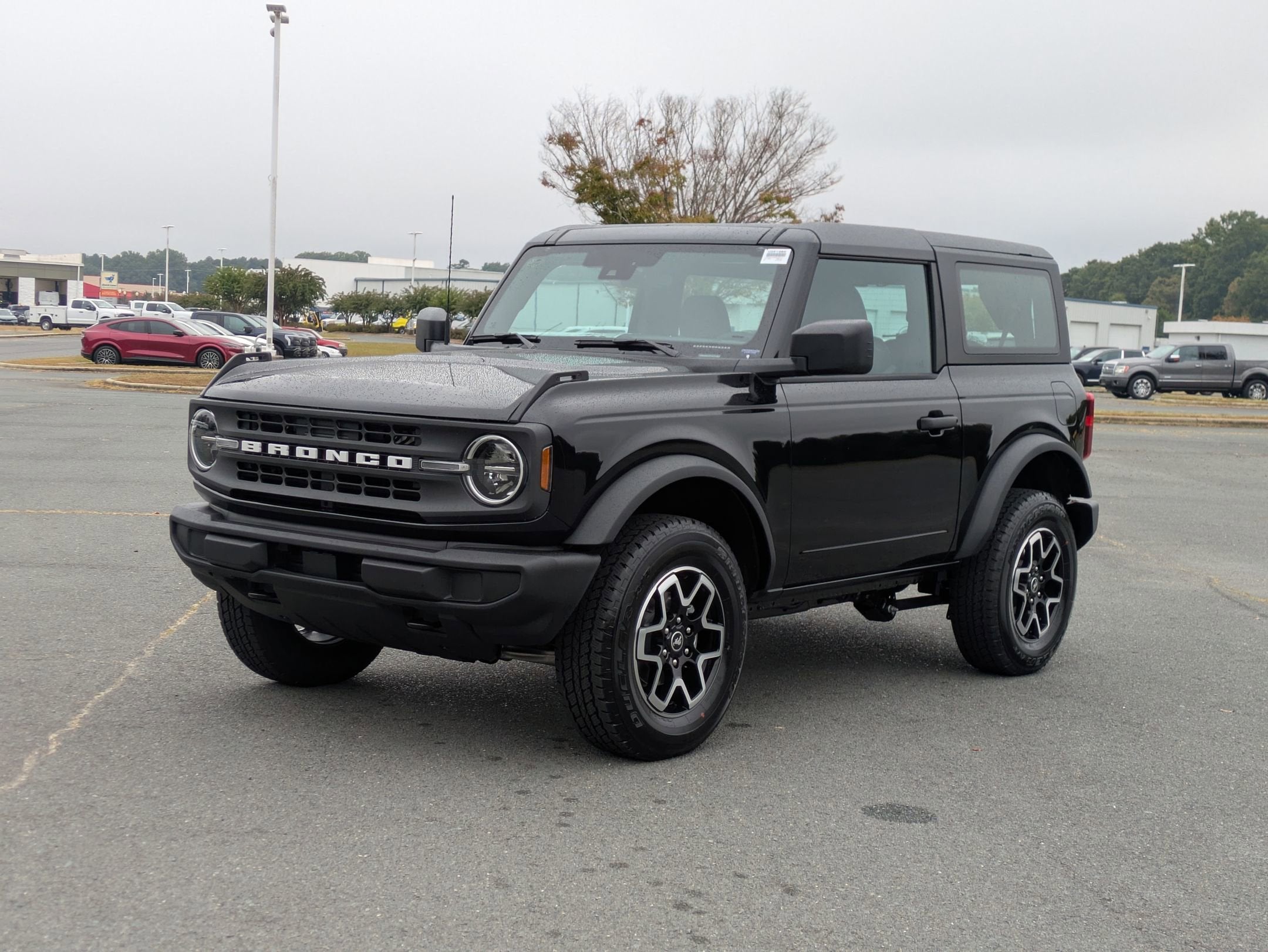 2025 Ford Bronco Base