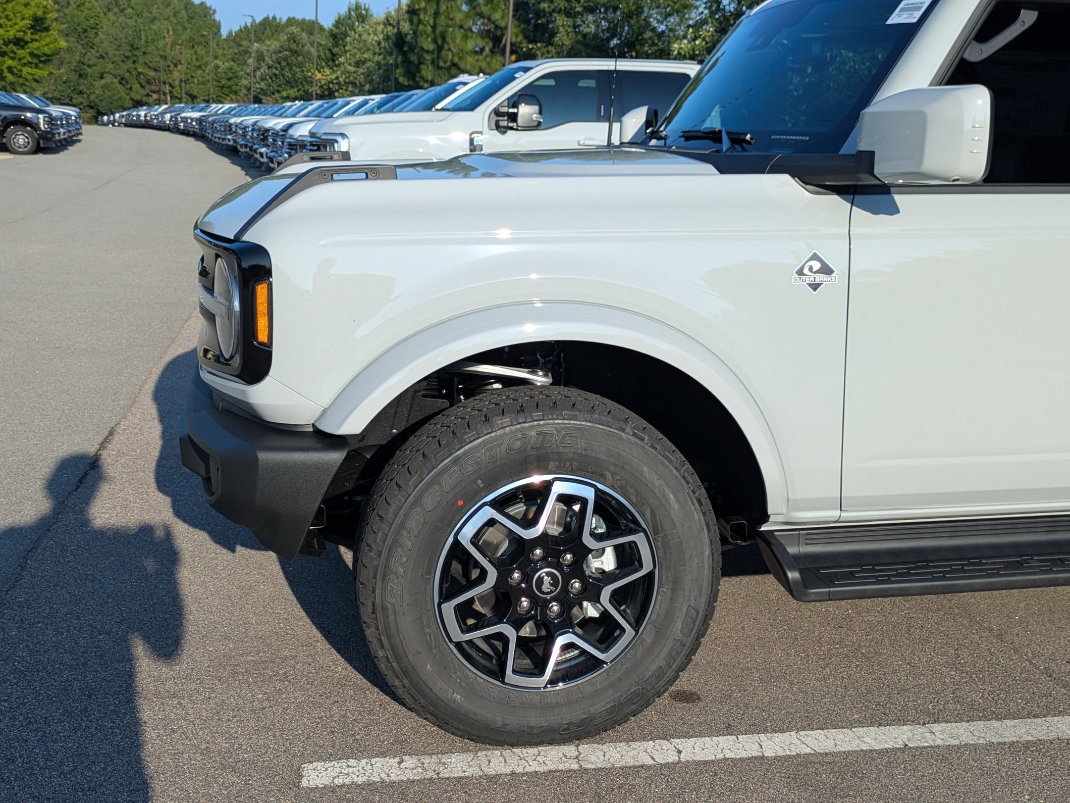 2026 Ford Bronco Outer Banks Custom Wheels / Lift