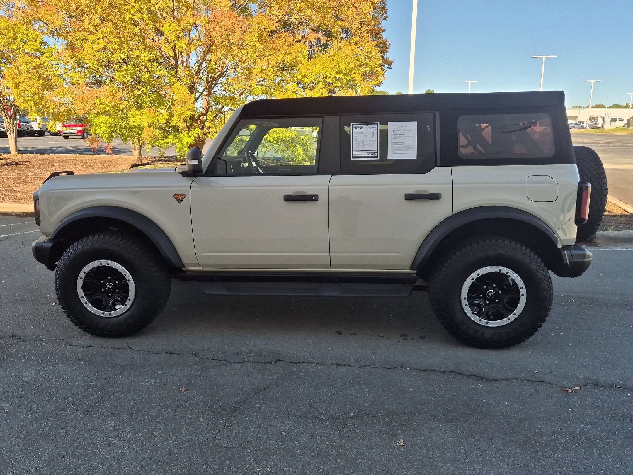 2025 Ford Bronco Badlands