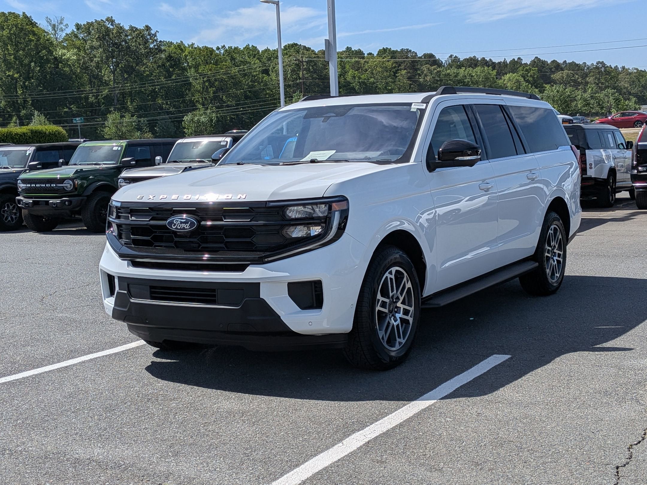 2025 Ford Expedition Max Active