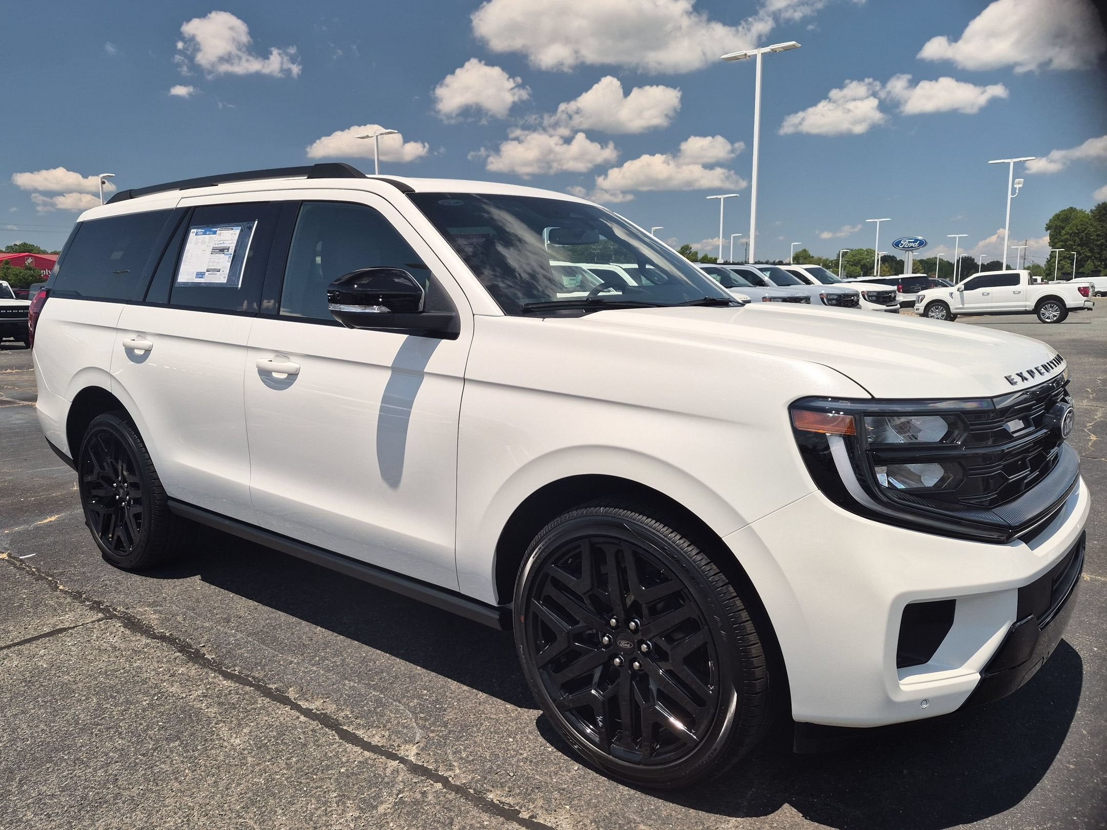 2027 Ford Expedition Platinum