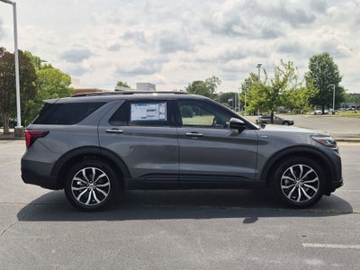 2026 Ford Explorer ST-Line - Crossroads Courtesy Demo