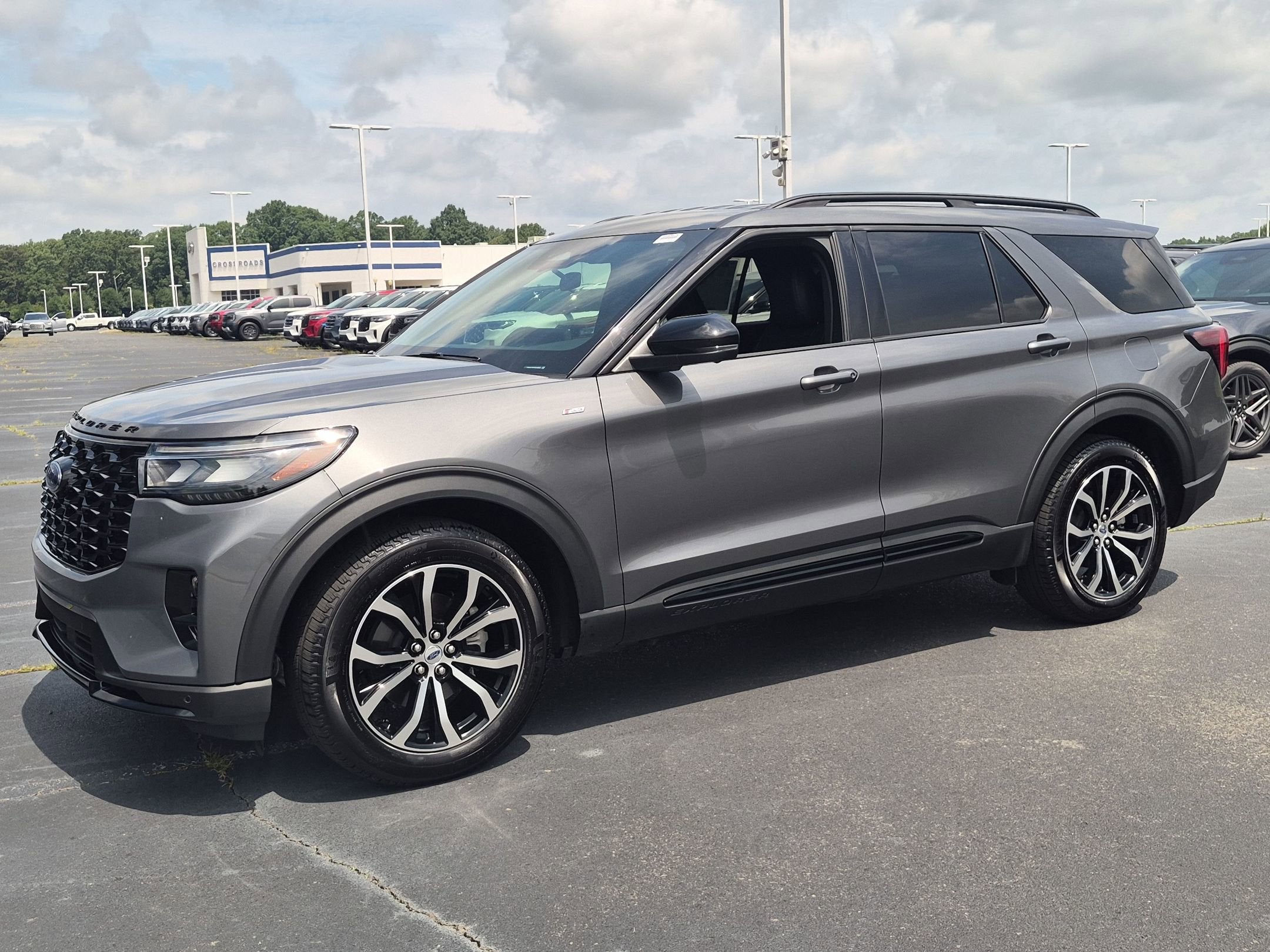 2026 Ford Explorer ST-Line - Crossroads Courtesy Demo
