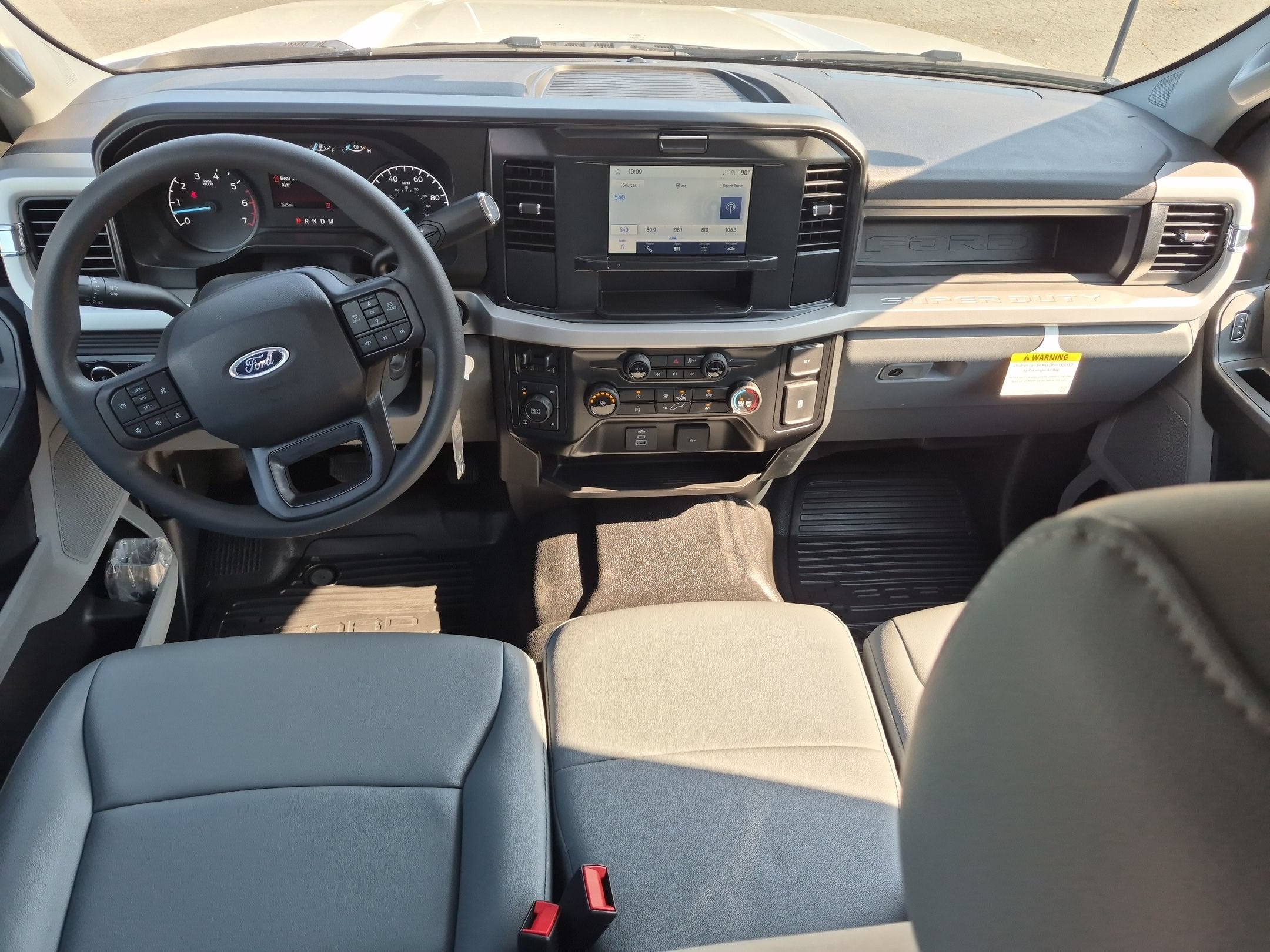 2026 Ford Super Duty F-250 SRW XL 8ft Reading SL Service Body