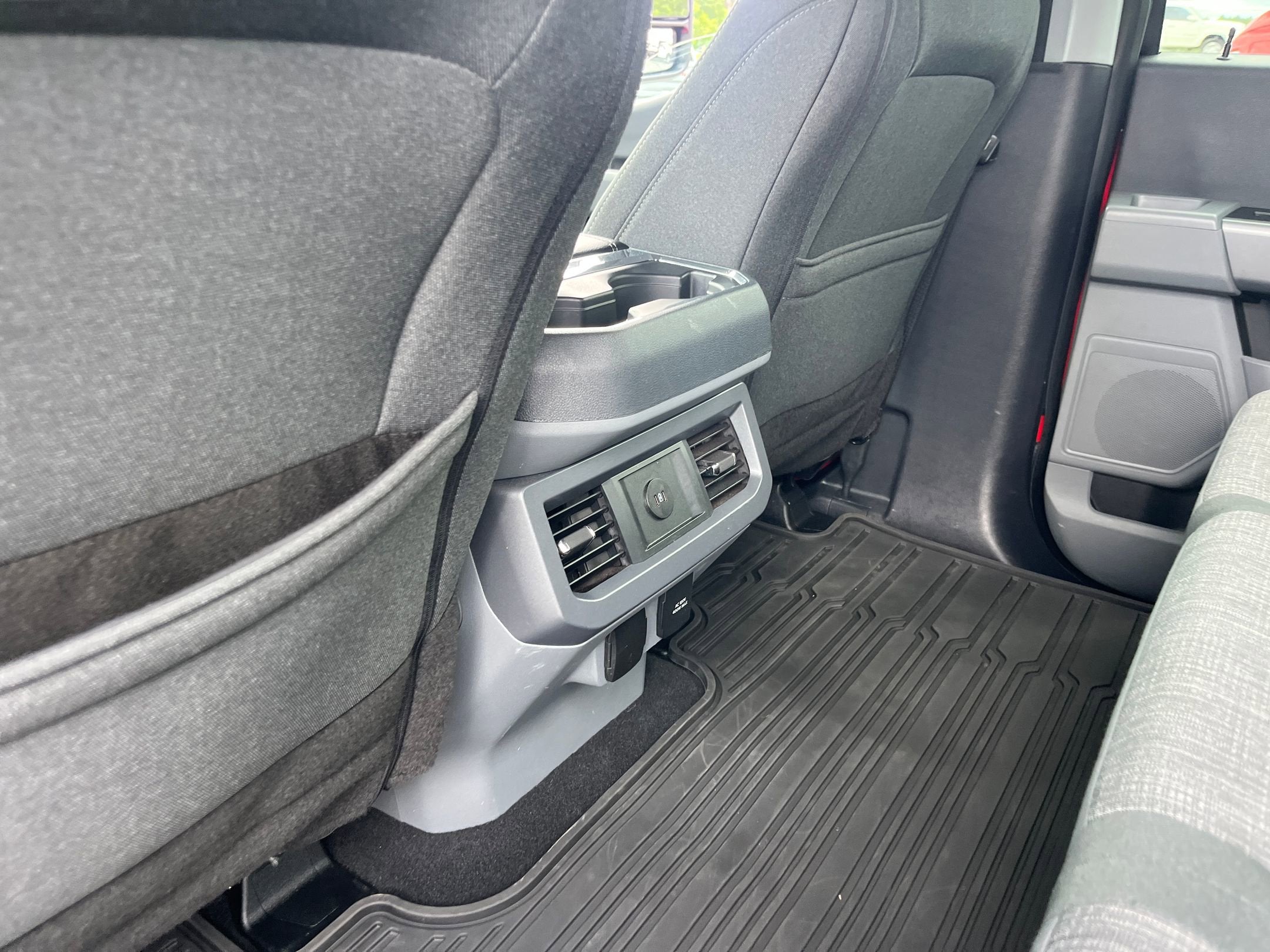2024 Ford Super Duty F-250 SRW XLT