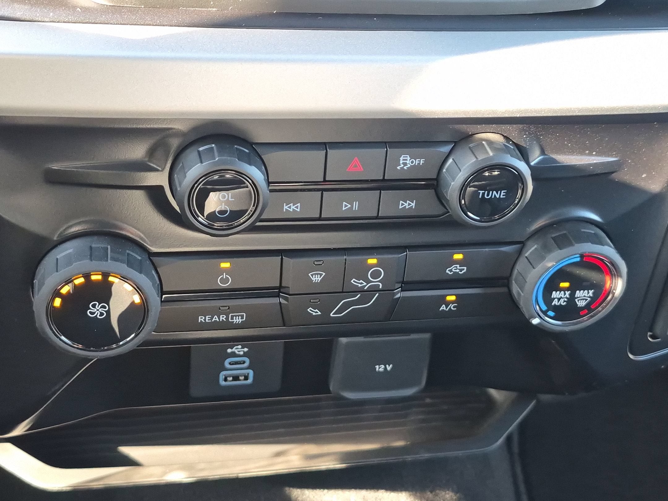 2027 Ford Super Duty F-250 SRW XL