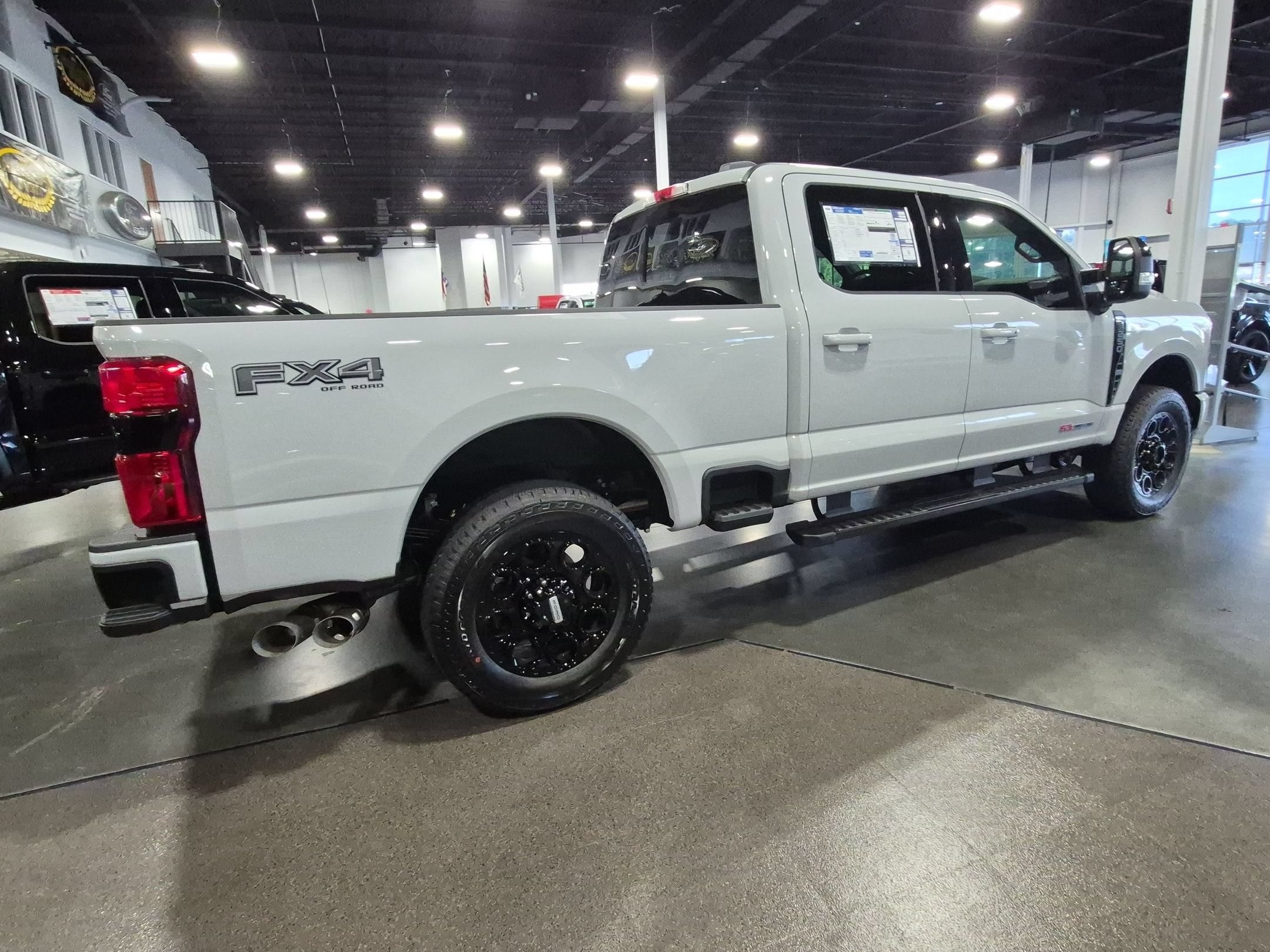 2026 Ford Super Duty F-250 SRW LARIAT