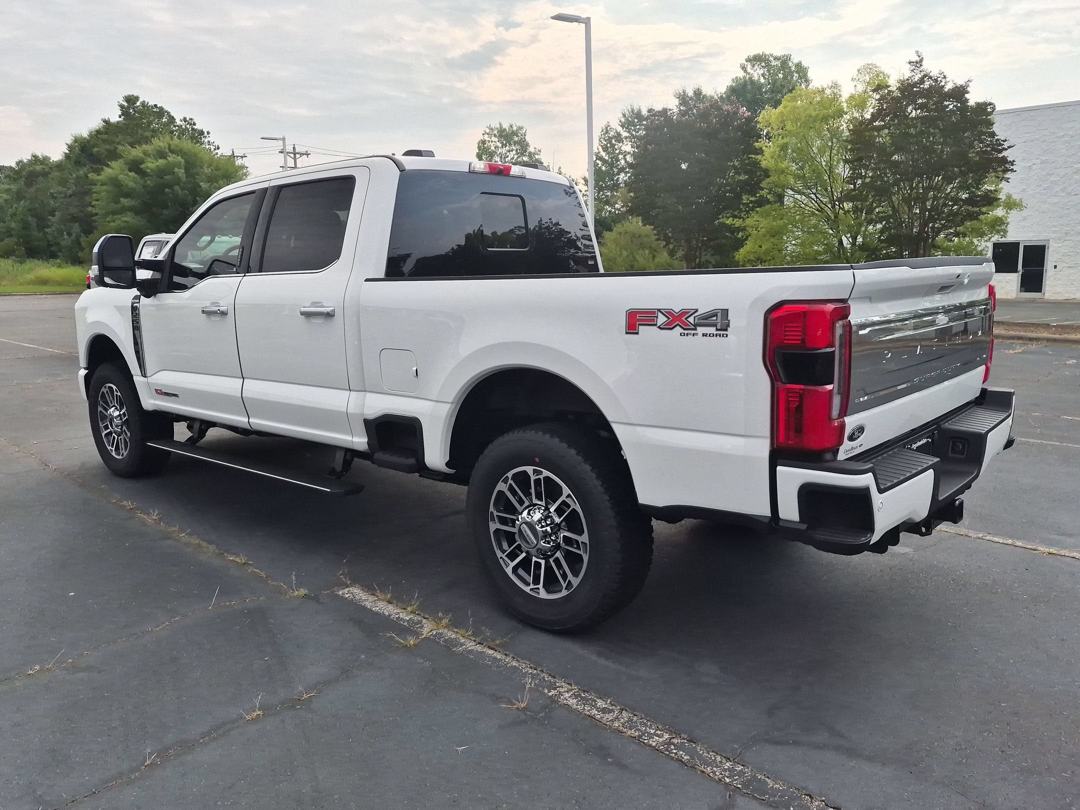 2026 Ford Super Duty F-250 SRW Platinum