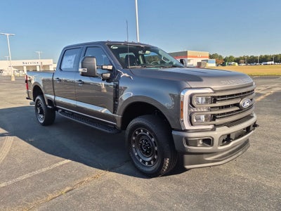 2027 Ford Super Duty F-250 SRW XLT