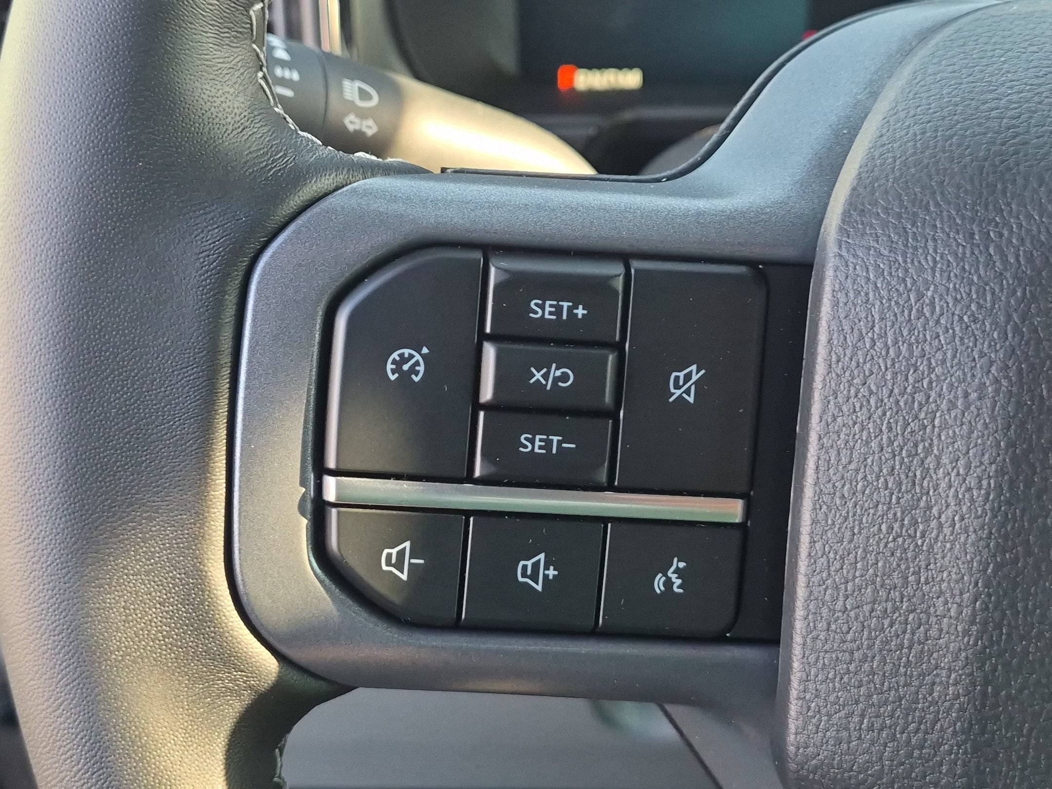 2027 Ford Super Duty F-250 SRW XLT