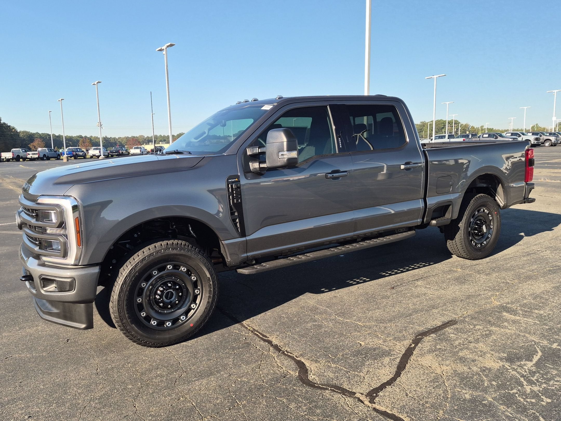 2027 Ford Super Duty F-250 SRW XLT