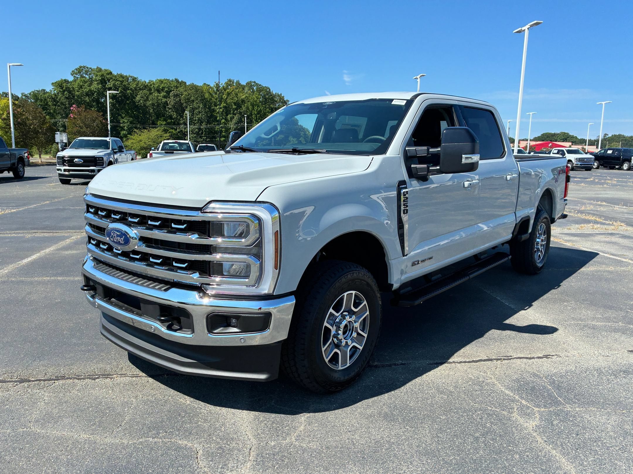 2026 Ford Super Duty F-250 SRW LARIAT