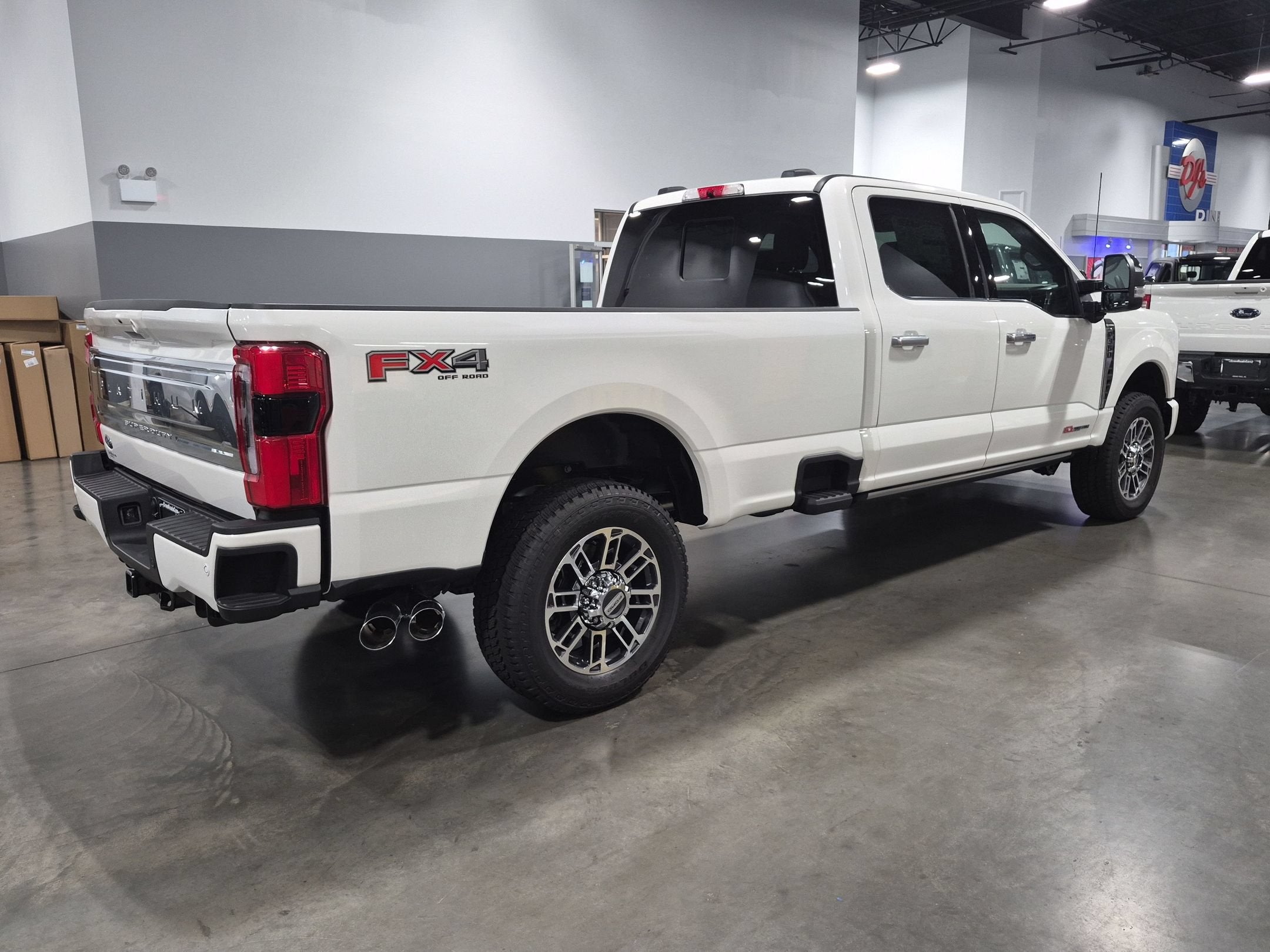 2026 Ford Super Duty F-350 SRW Platinum