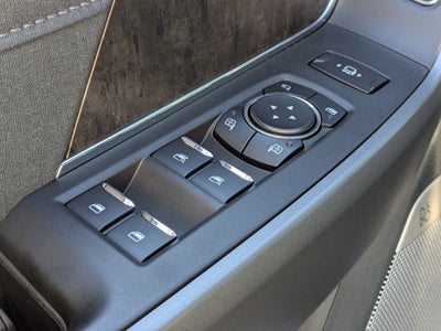 2026 Ford Super Duty F-350 SRW LARIAT