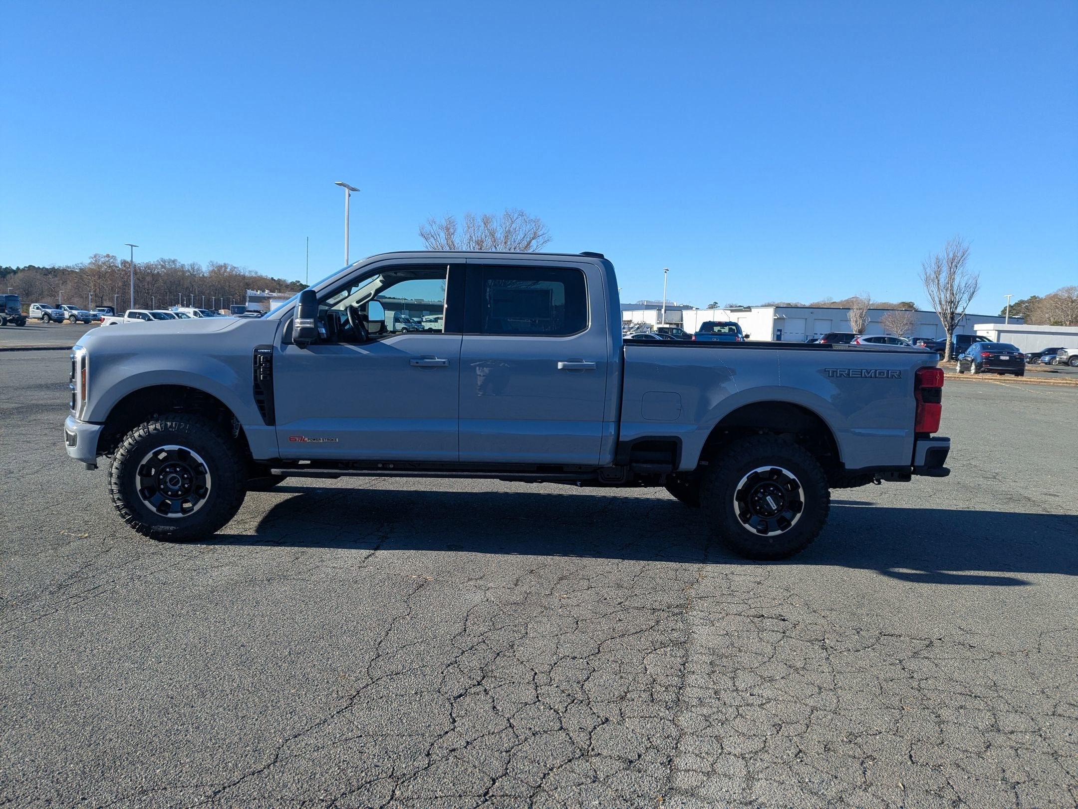 2026 Ford Super Duty F-350 SRW LARIAT
