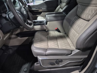 2026 Ford Super Duty F-350 SRW Platinum