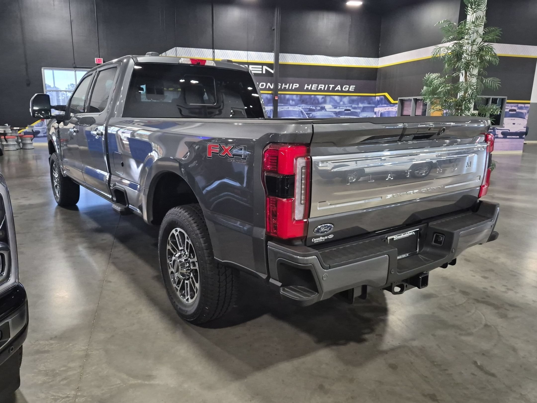 2026 Ford Super Duty F-350 SRW Platinum