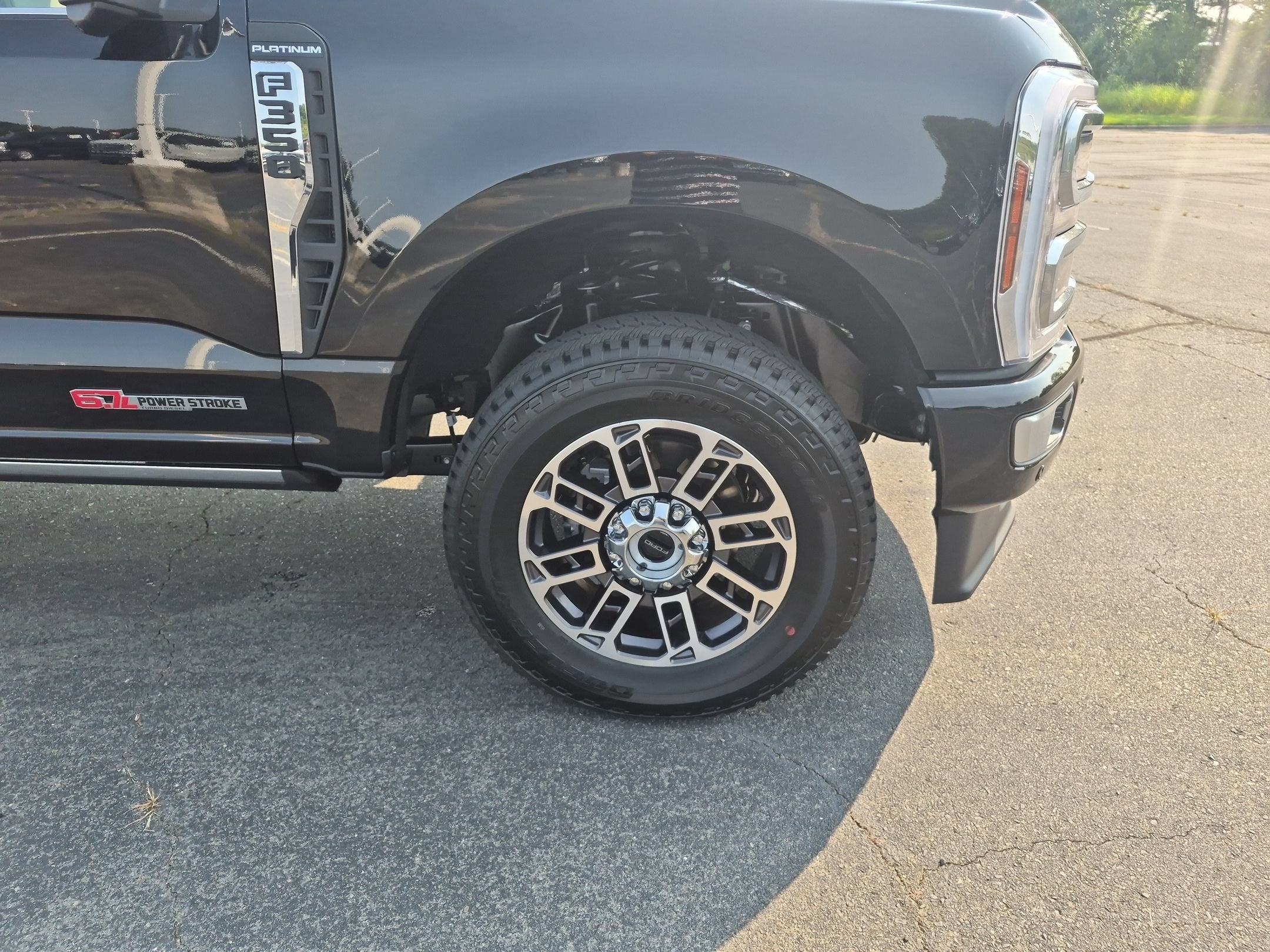 2026 Ford Super Duty F-350 SRW Platinum