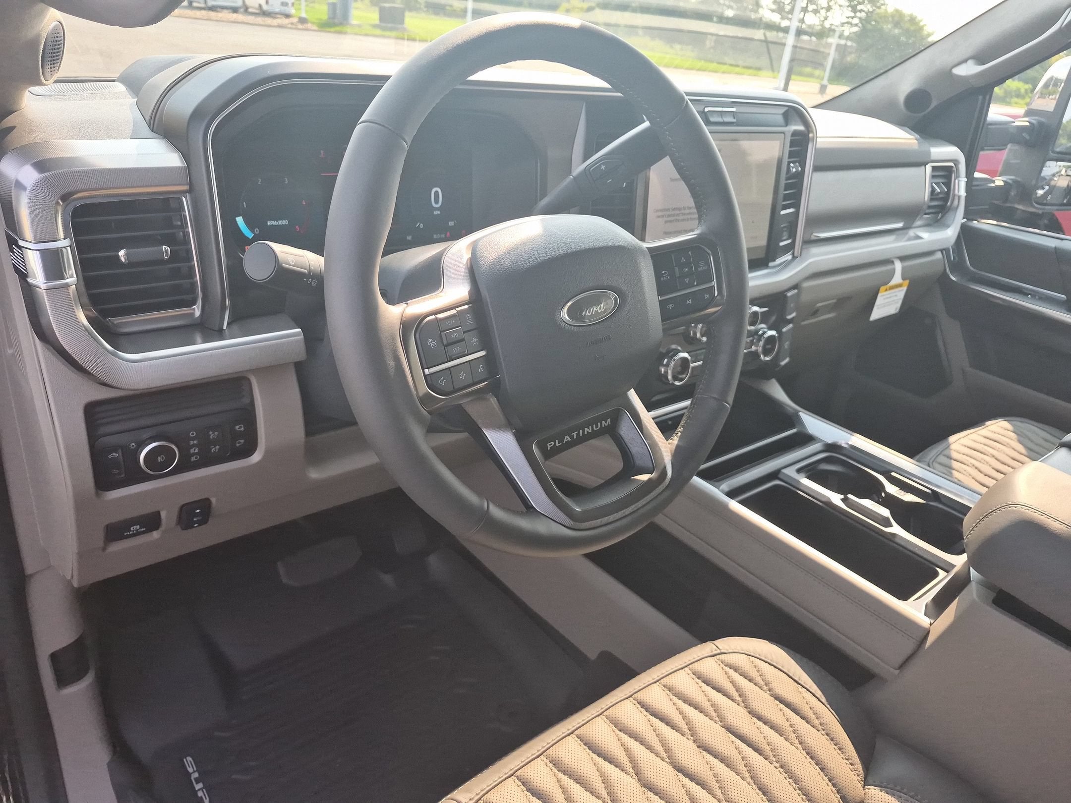 2026 Ford Super Duty F-350 SRW Platinum