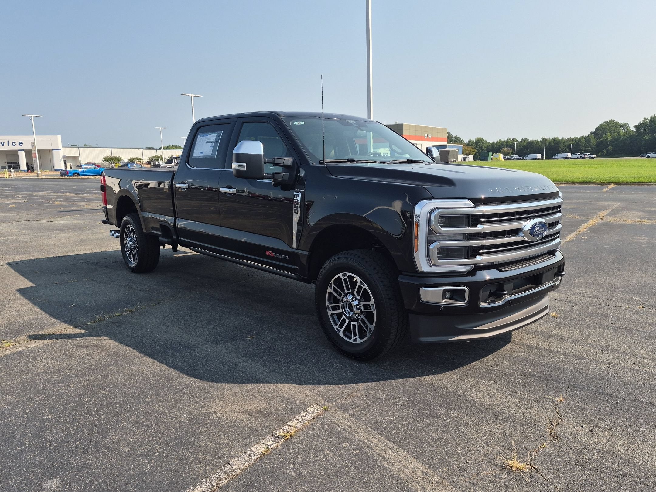 2026 Ford Super Duty F-350 SRW Platinum
