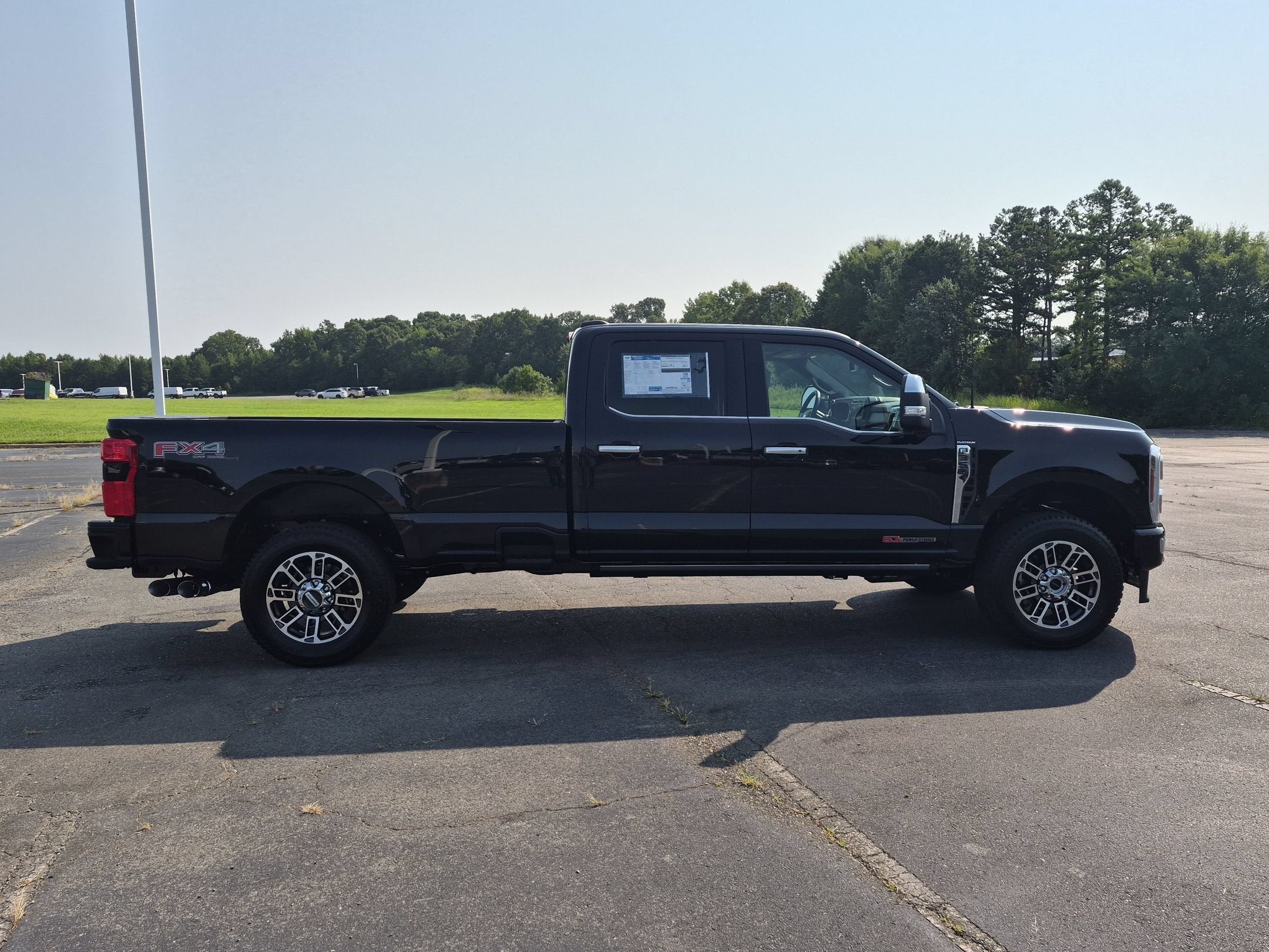 2026 Ford Super Duty F-350 SRW Platinum