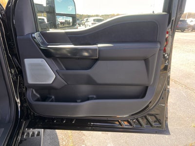 2026 Ford Super Duty F-350 SRW Platinum