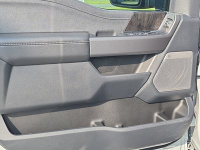 2026 Ford Super Duty F-350 SRW LARIAT