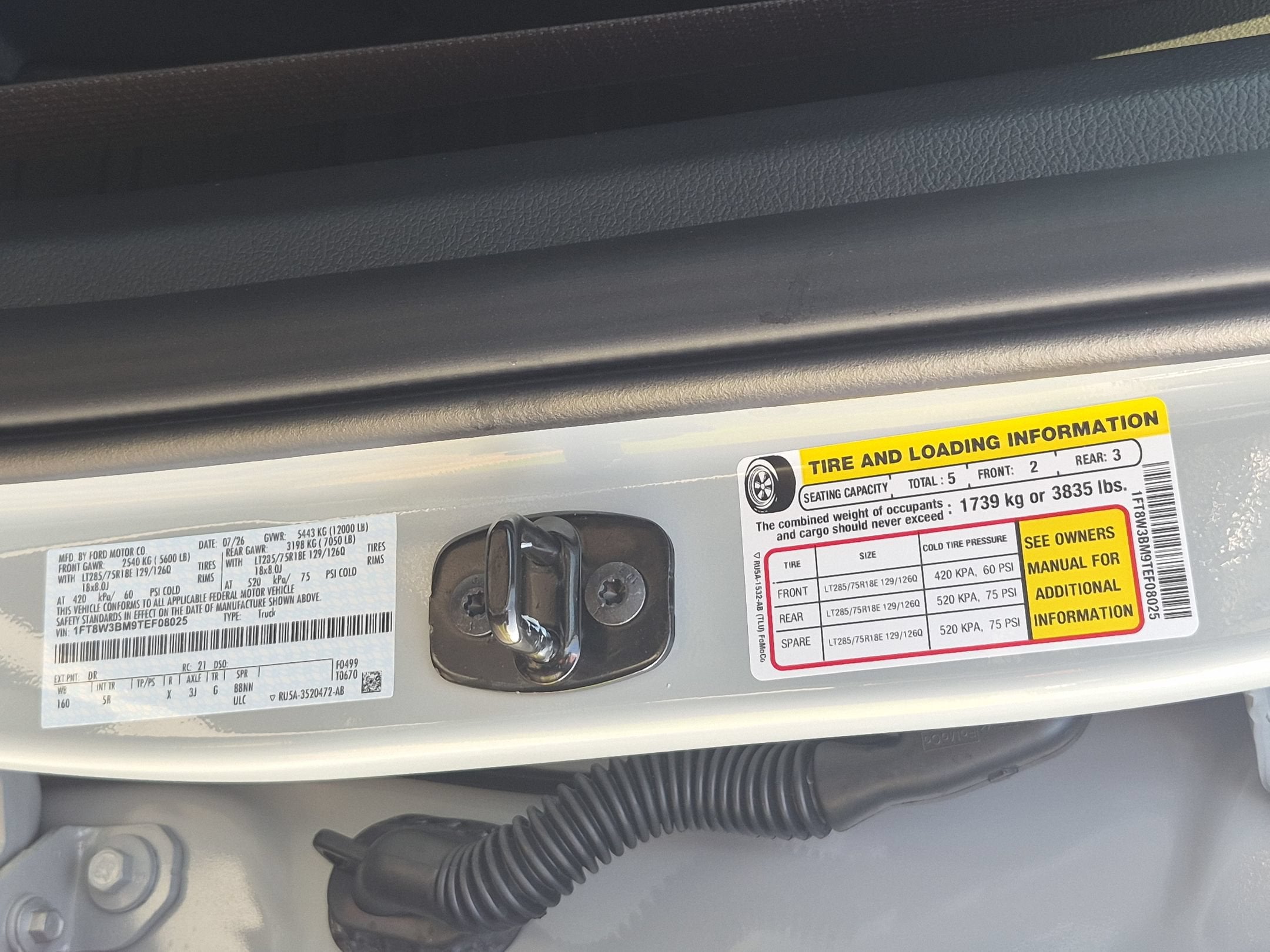 2026 Ford Super Duty F-350 SRW LARIAT