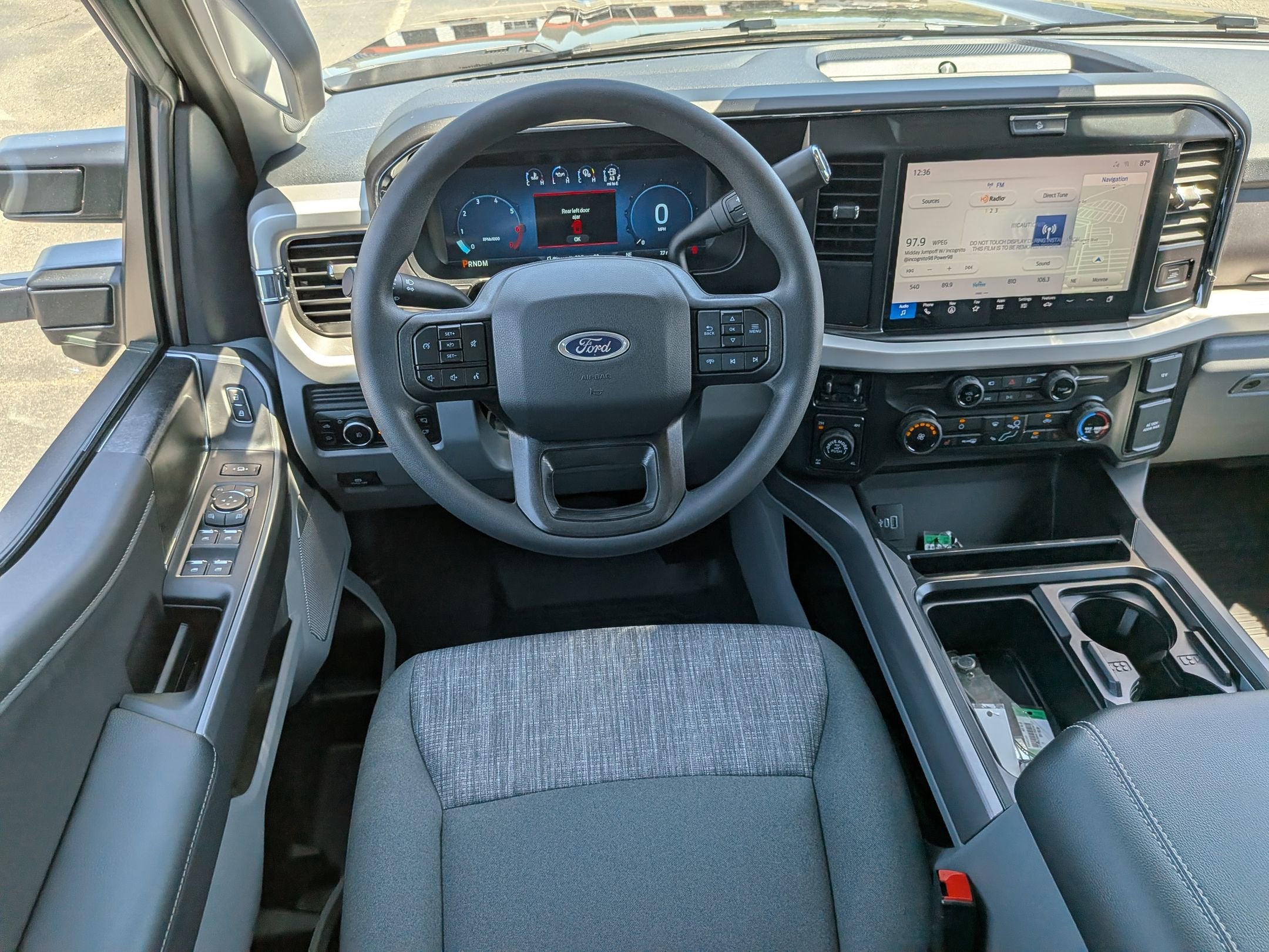 2026 Ford Super Duty F-350 SRW XLT