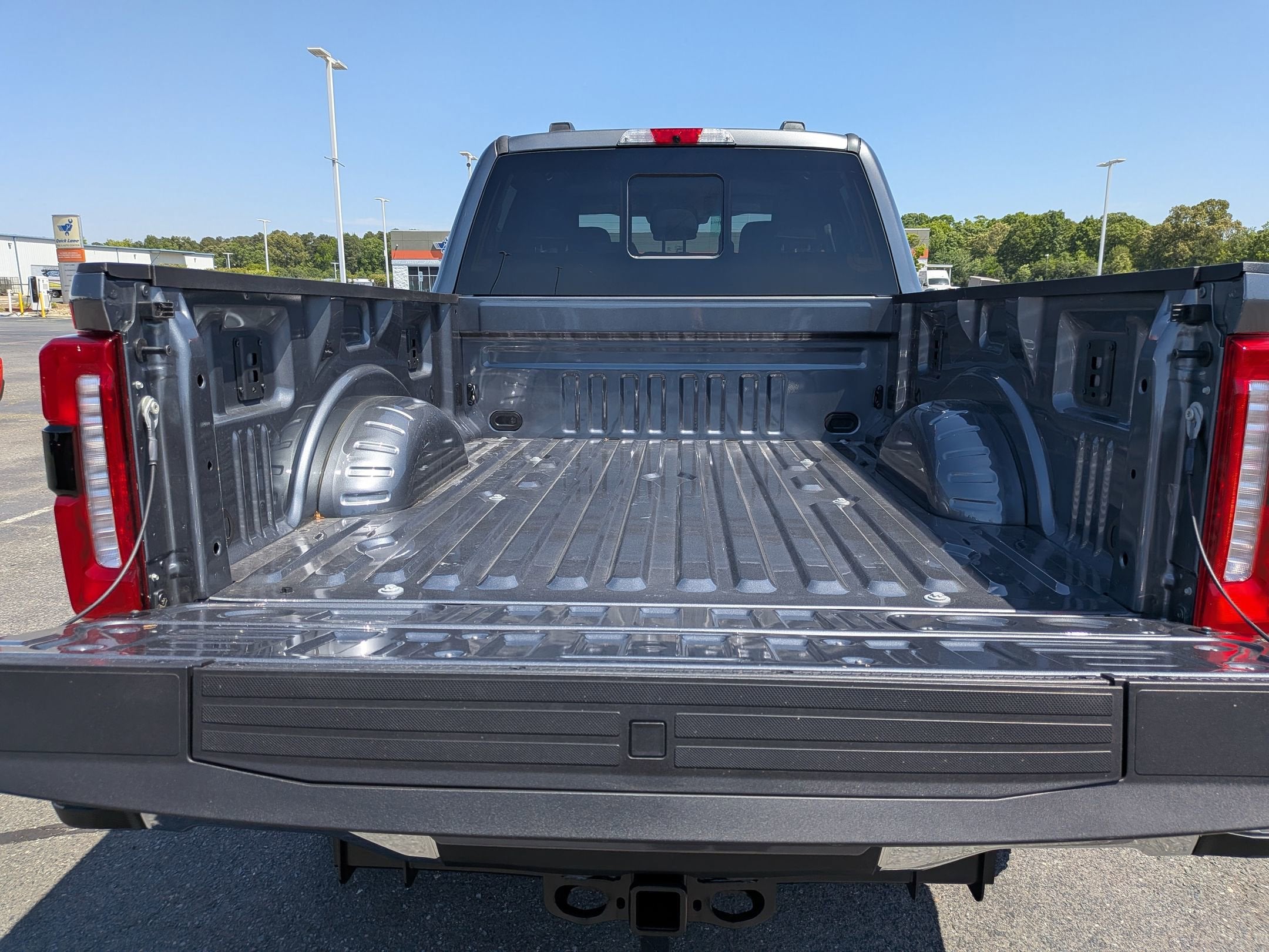 2026 Ford Super Duty F-350 SRW XLT