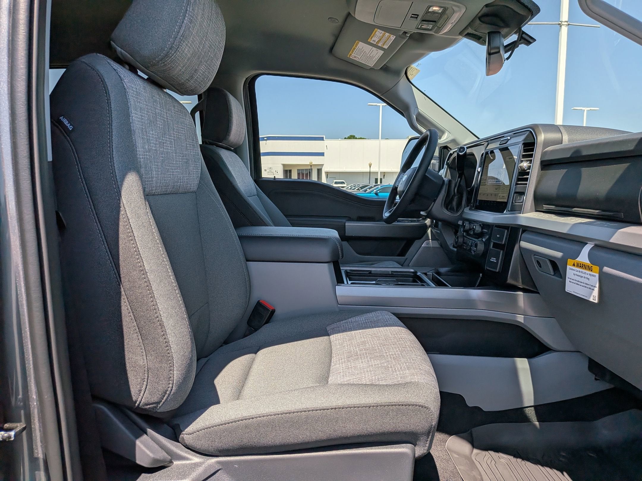 2026 Ford Super Duty F-350 SRW XLT