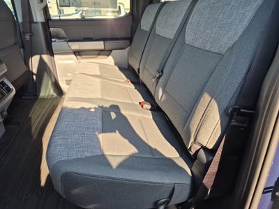 2027 Ford Super Duty F-350 SRW XLT