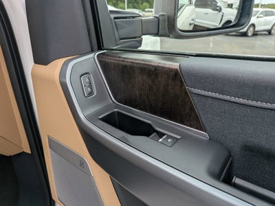 2026 Ford Super Duty F-350 SRW LARIAT
