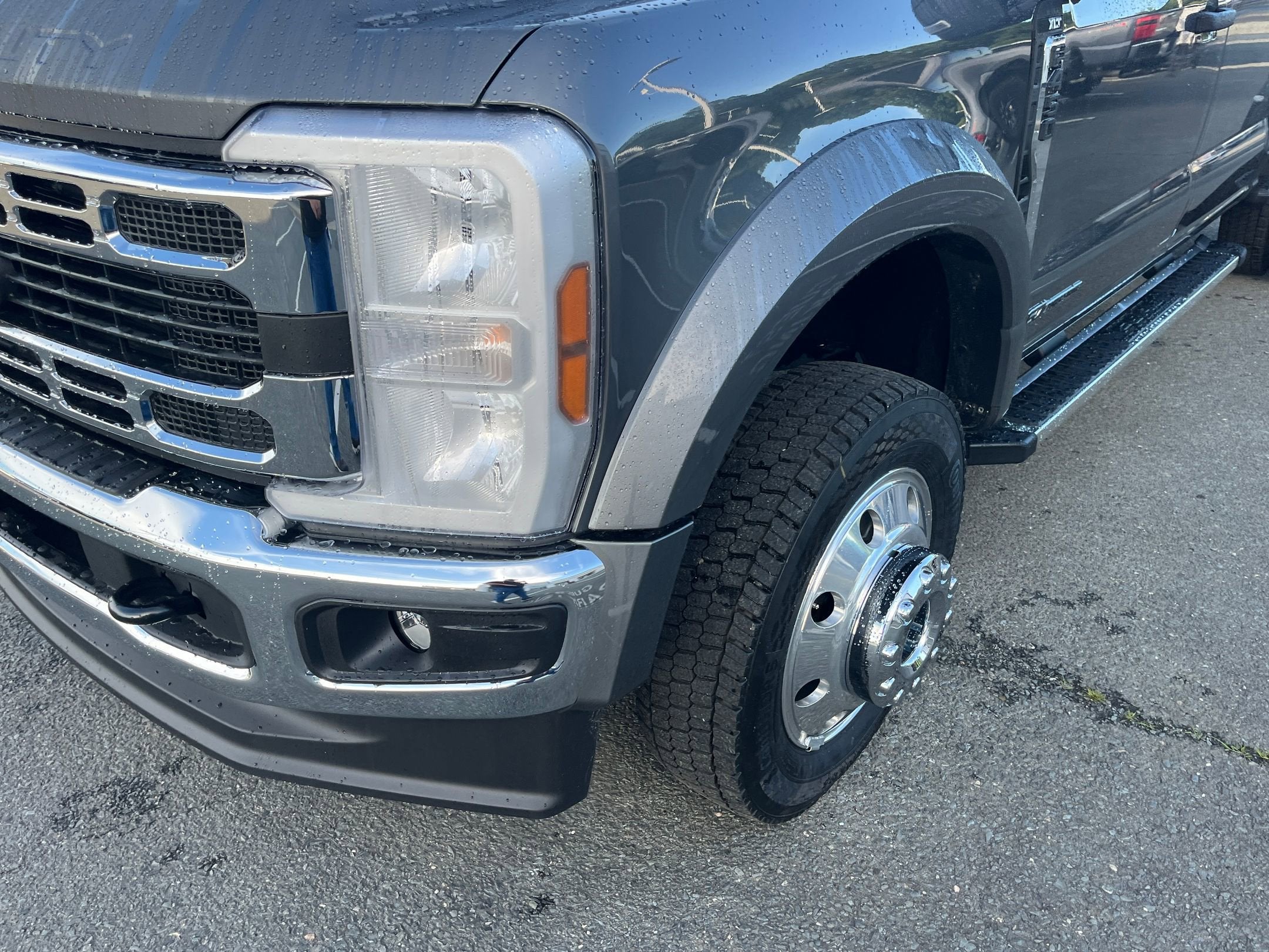 2026 Ford Super Duty F-450 DRW XLT