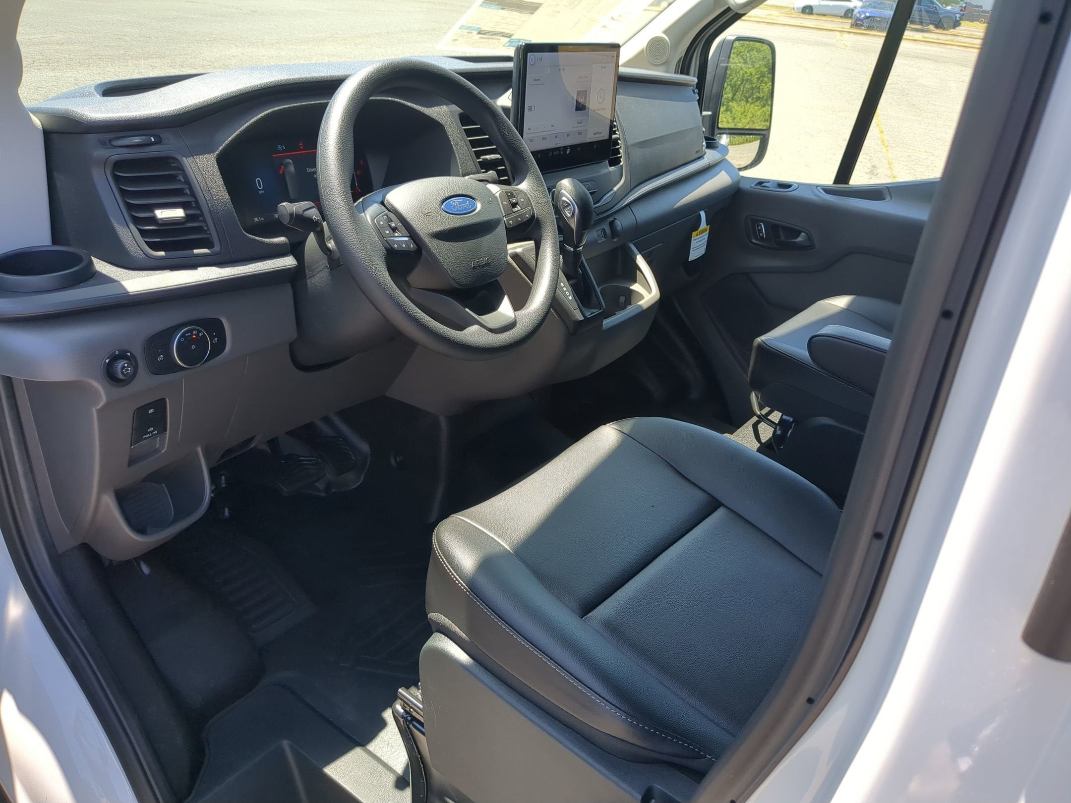 2026 Ford Transit Cargo Van Base